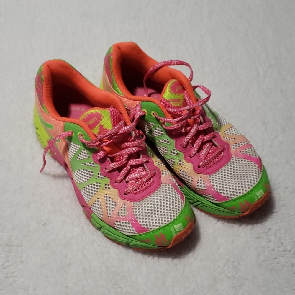 SALE*** Bright running Asics